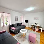 Apartment Old Town